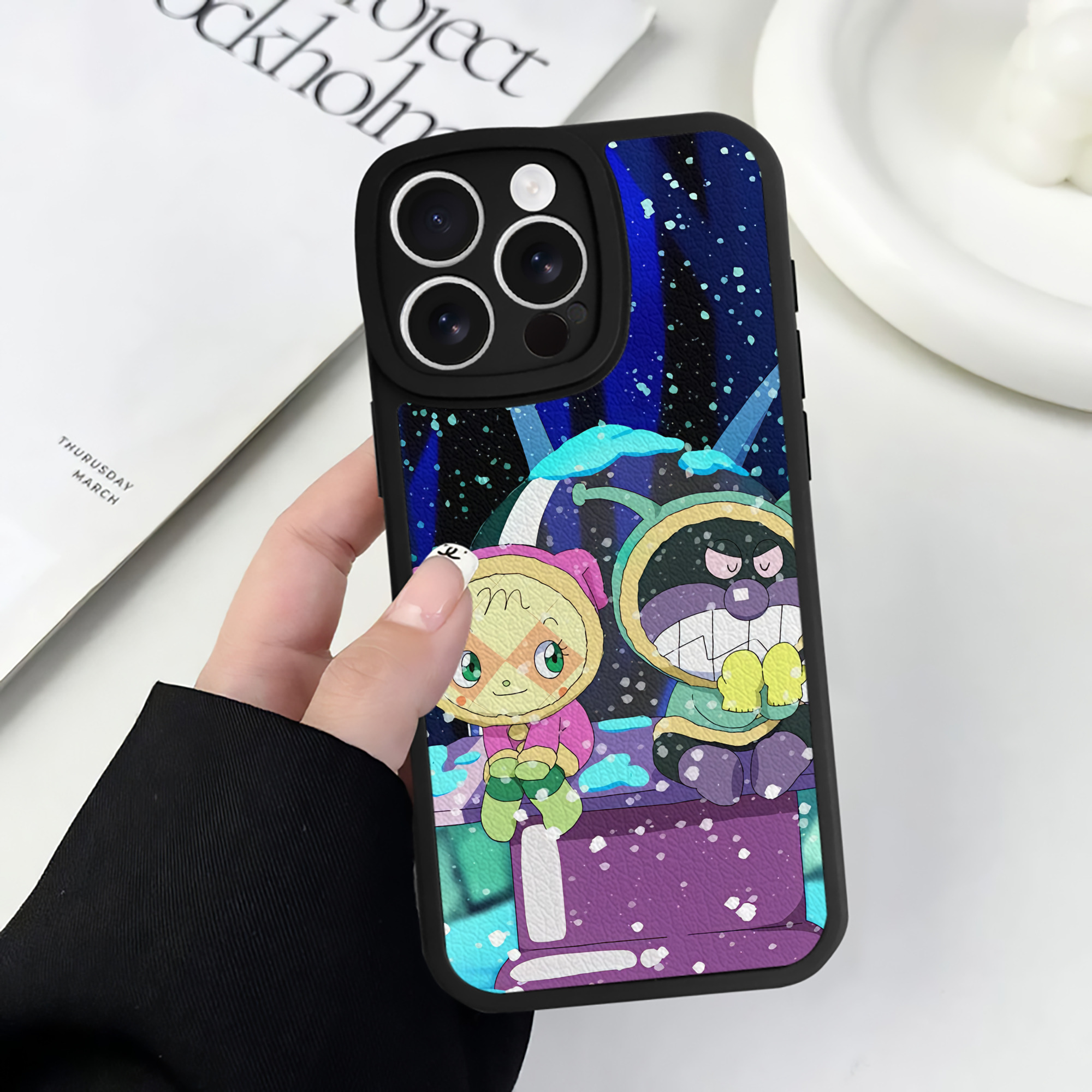 （画像用） アンパンマン Anpanman 【iPhone 16シリーズ対応】シリコンスマホケース（レザー調） 材質：シリコン